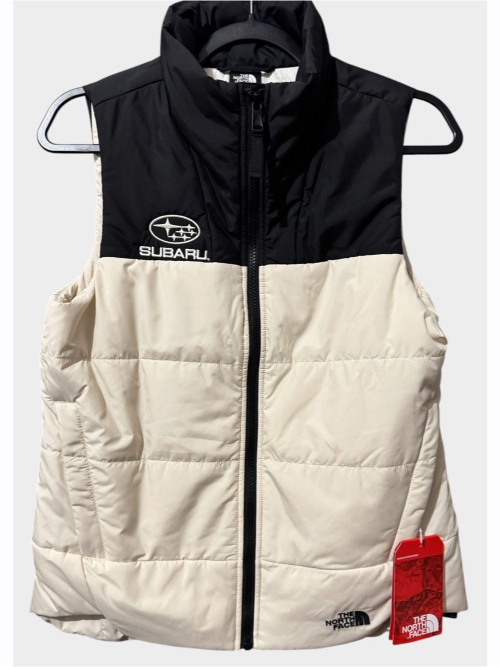 The North Face Womens S Everyday Insulated Vest Subaru Logo Vintage White NWT